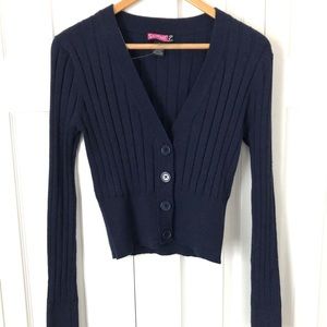 [SOLD] Navy blue cropped button front sweater